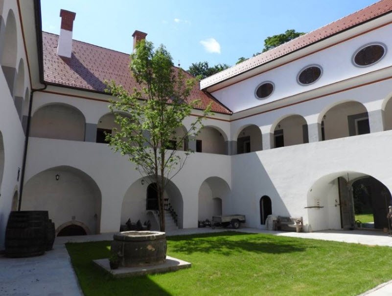 Raka Castle, Raka, Krško, Slovenia, Slovenia